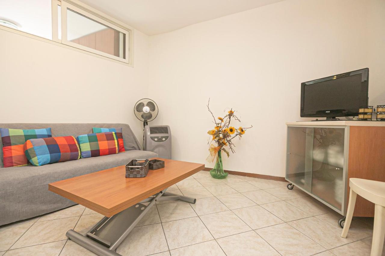 Real Italian Estate - Sea Haven Apartment Genua